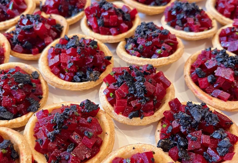 Tartelettes betterave rouge et algues séchées